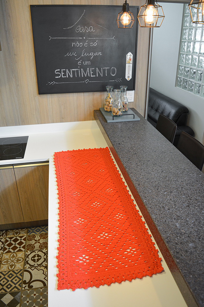 Trilho de Mesa Chama